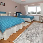 別荘 Glebeh Self Catering *