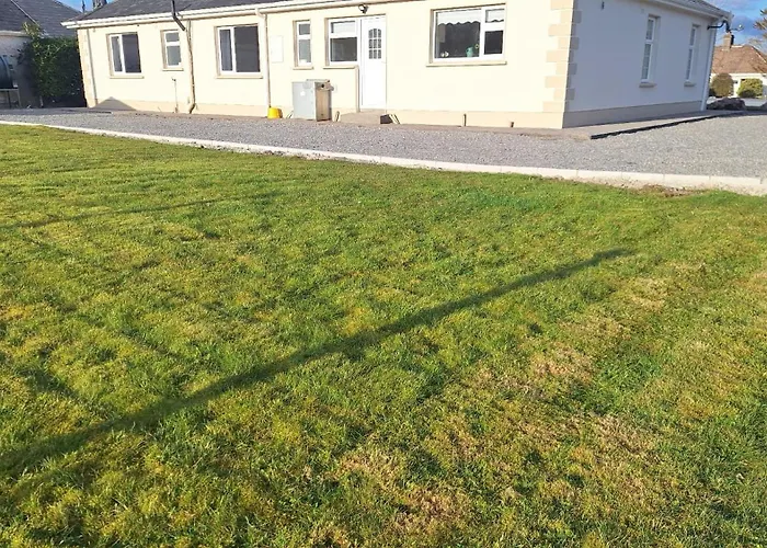 Дом отдыха Glebeh Self Catering Banagher