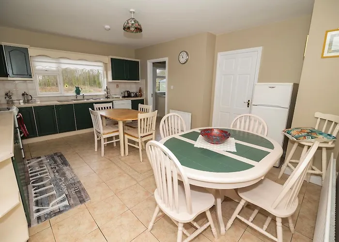 Дом отдыха Glebeh Self Catering